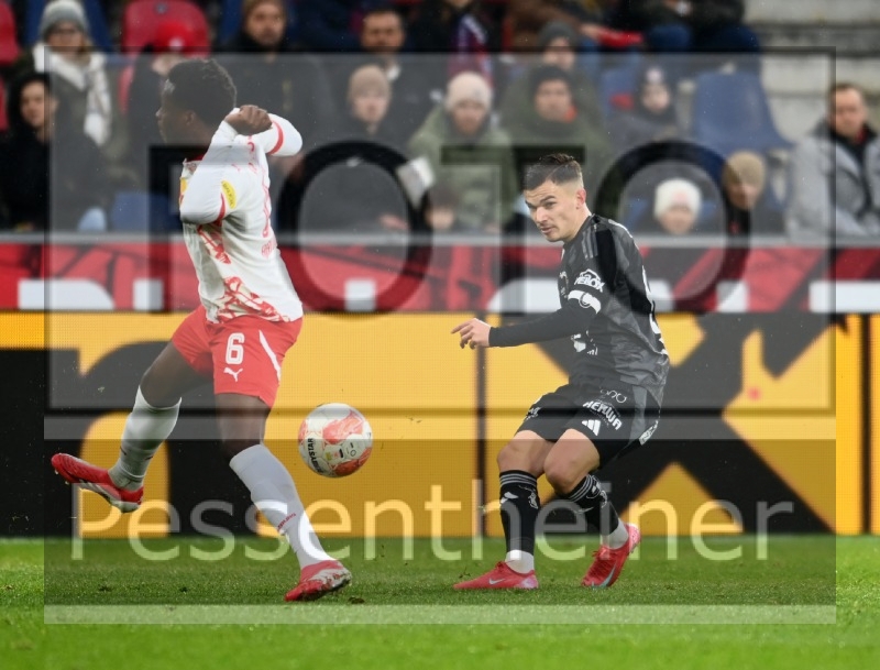 FC Red Bull Salzburg - RZ Pellets WAC (16.03.2025)_12