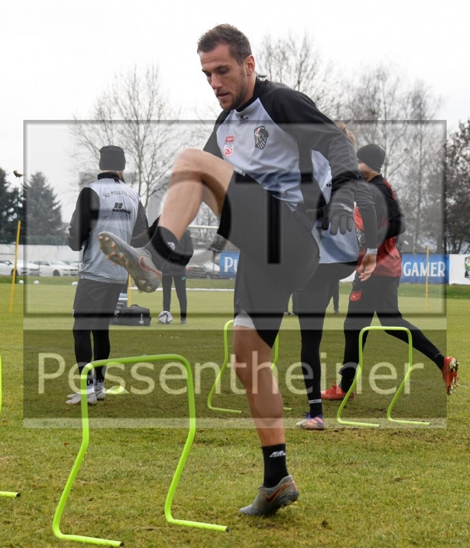 Trainingsstart RZ Pellets WAC (04.01.2021)_11