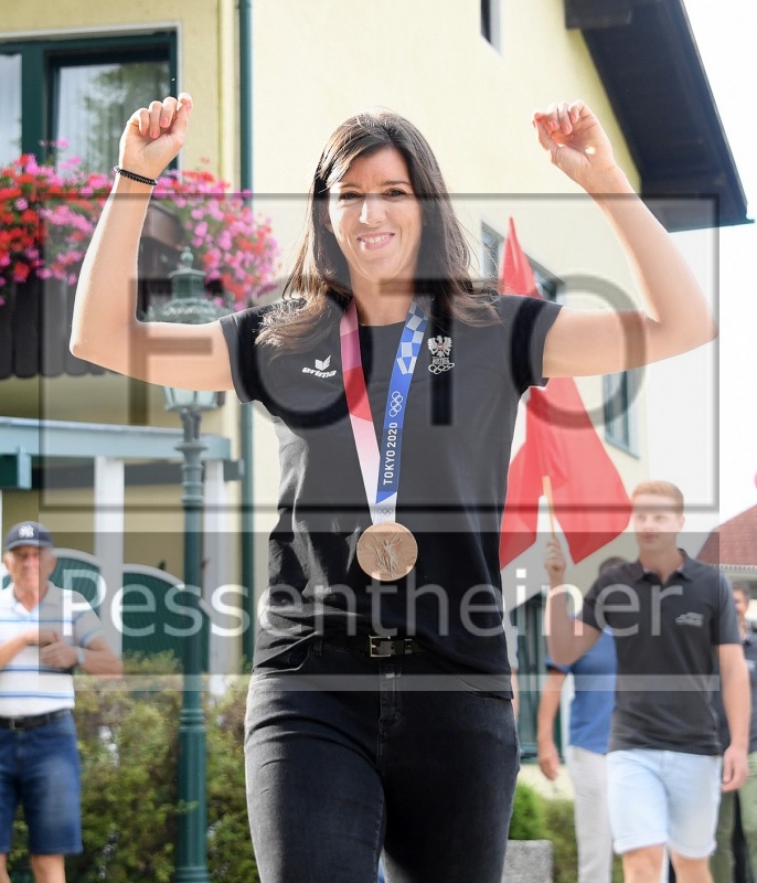Ehrung Magdalena Lobnig / Olympia Bronze (02.08.2021)_4
